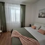 In With Sea View, Terrace, Air Conditioning, Wi-fi * Банёл