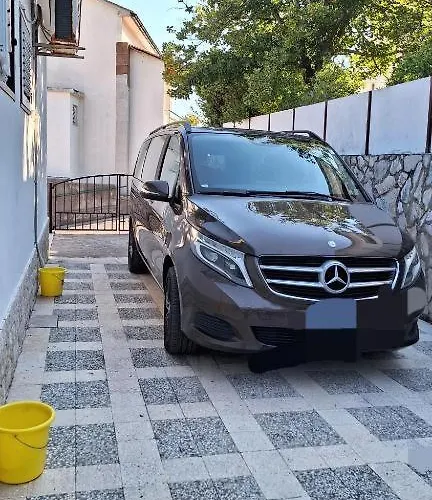 In With Sea View, Terrace, Air Conditioning, Wi-fi 아파트 Banjol